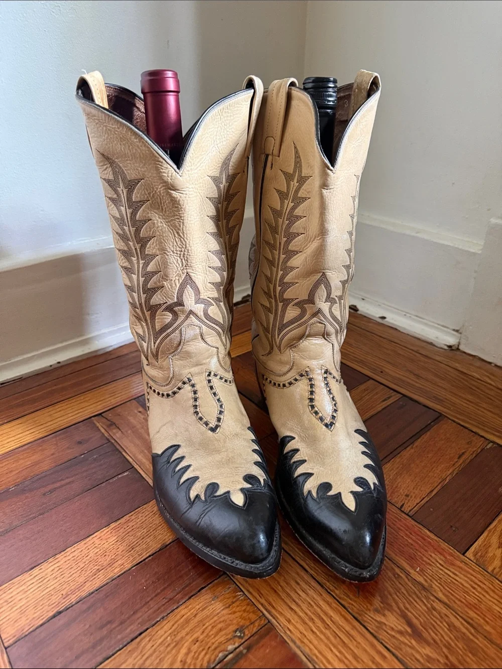 Vintage Tony Lama Two-Tone Tan and Black Western Cowboy Boots